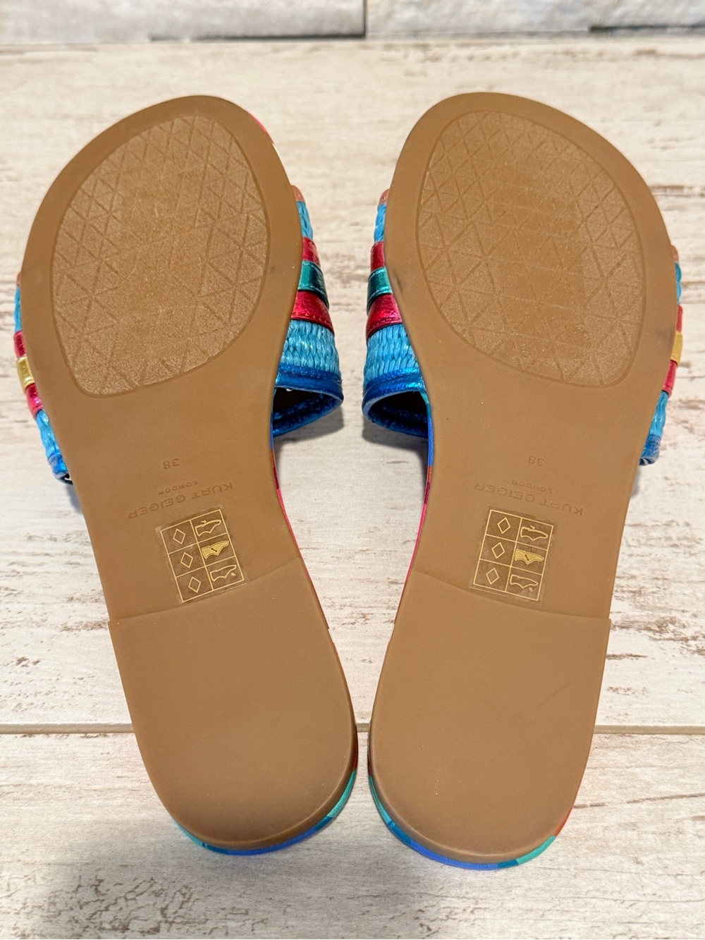 Kurt Geiger SOUTHBANK FLAT SLIDE RAFFIA SANDALS Multicolor New Size 38 - 7.5US - Picture 15 of 16